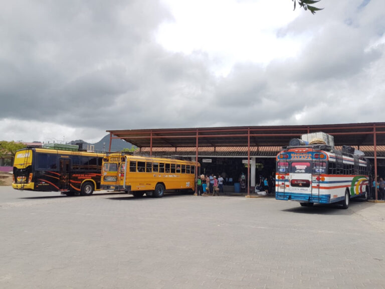 Rehabilitan la terminal de buses de Ocotal