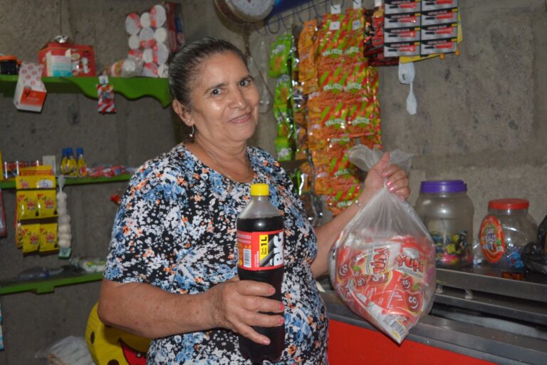 Más familias de El Tuma La Dalia cuentan con energía eléctrica