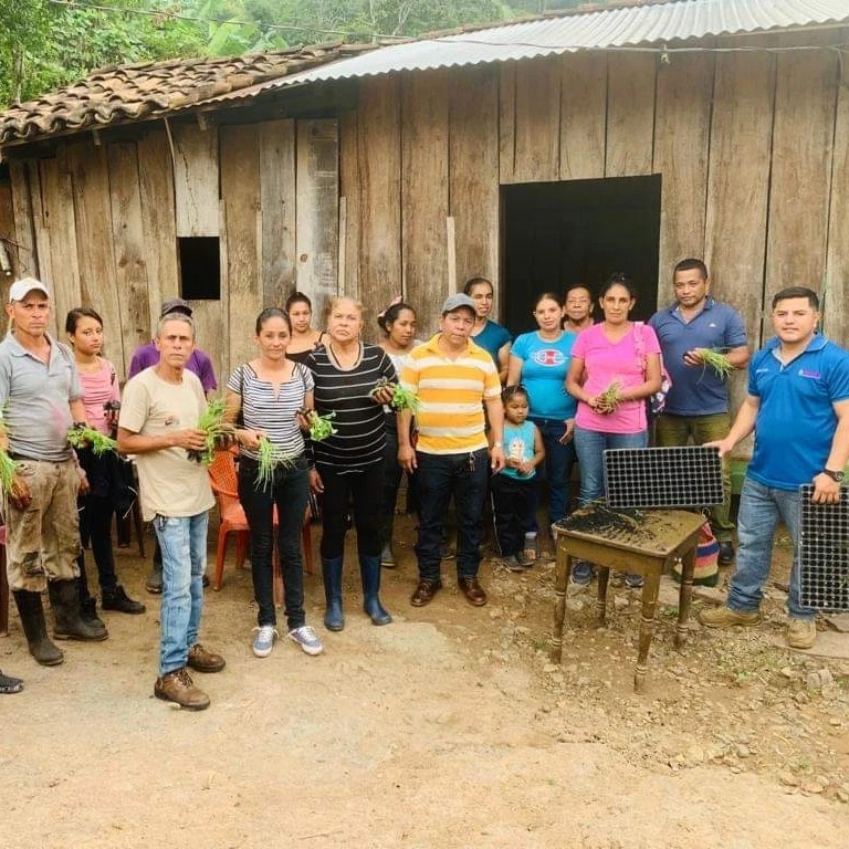 Productores conocen nuevas tecnologías agrícolas