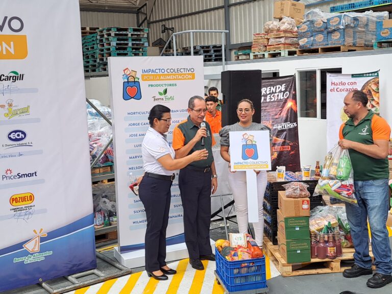 Walmart entrega 128 mil libras de productos para el banco de Alimentos de Nicaragua