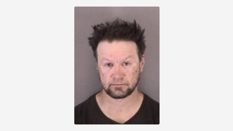 Arrestan a un delincuente sexual que ofrecía fentanilo gratis