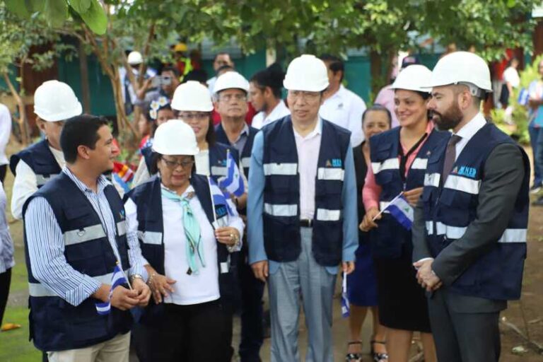 Rehabilitarán Escuela Especial Ángela Morales en León
