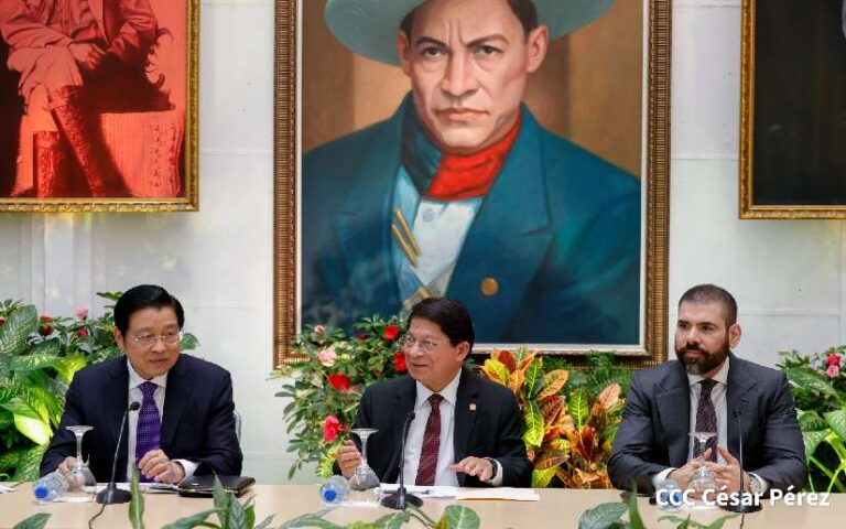 Funcionarios del Gobierno de Nicaragua sostienen encuentro con delegación de Vietnam