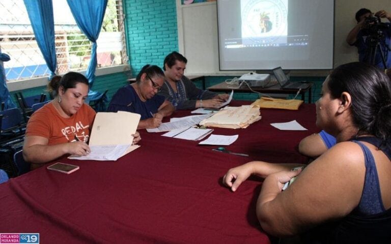 Colegio Nacional Público Nicarao se convierte en el primero de superar la meta en matrículas