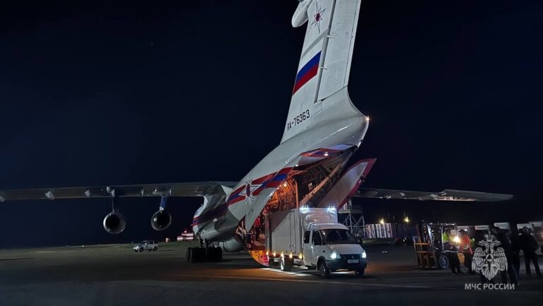 Rusia envía dos aviones con 60 toneladas de ayuda humanitaria a la Franja de Gaza