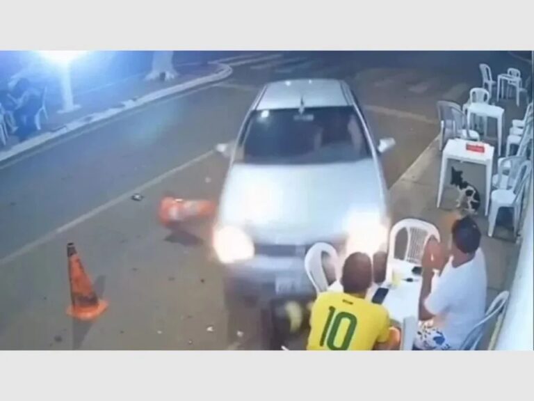 Atropelló a su novio por salir con sus amigos