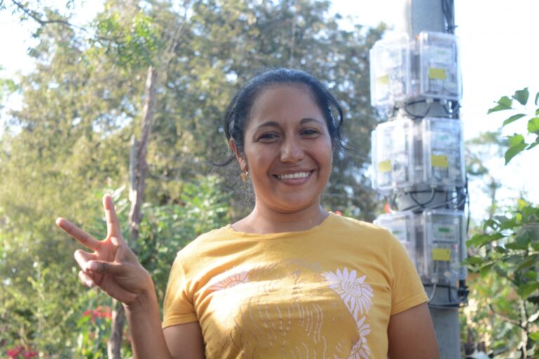 Inauguran proyecto de electrificación en el municipio de Wiwilí