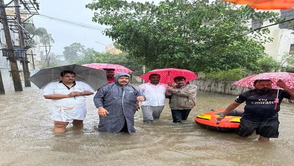 Mueren ocho personas por fuertes lluvias en la India