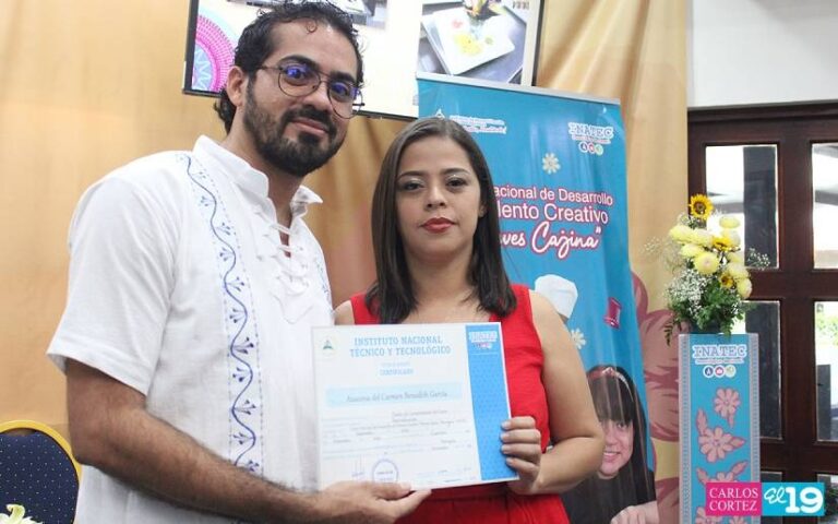 Más de 130 técnicos reciben su certificado por haber culminado diferentes cursos