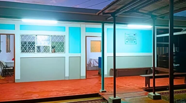 Familias reciben la rehabilitación del puesto de salud José Daniel Zamora Calazan