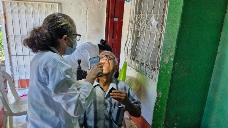 Garantizan atención médica para las familias del barrio Batahola Norte