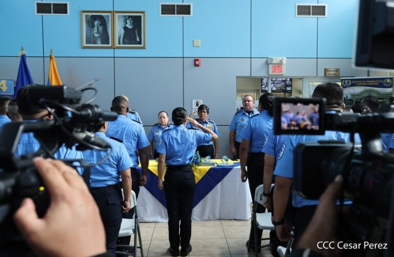 PN clausura segundo curso Acreditación de Peritos en la Escena del Crimen