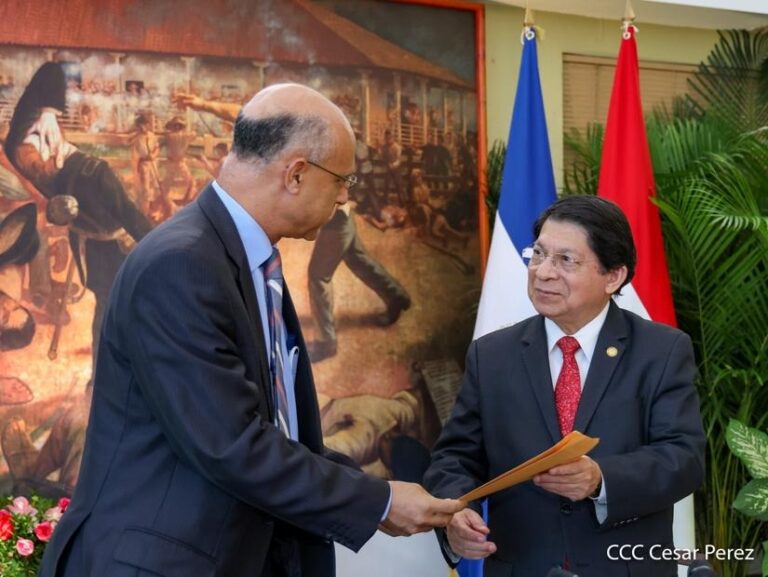 Nicaragua recibe Copias de Estilo del embajador de Egipto