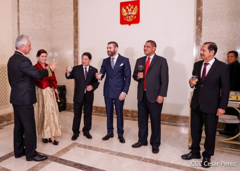 Celebran 79 aniversario del Día de la Amistad entre Rusia y Nicaragua