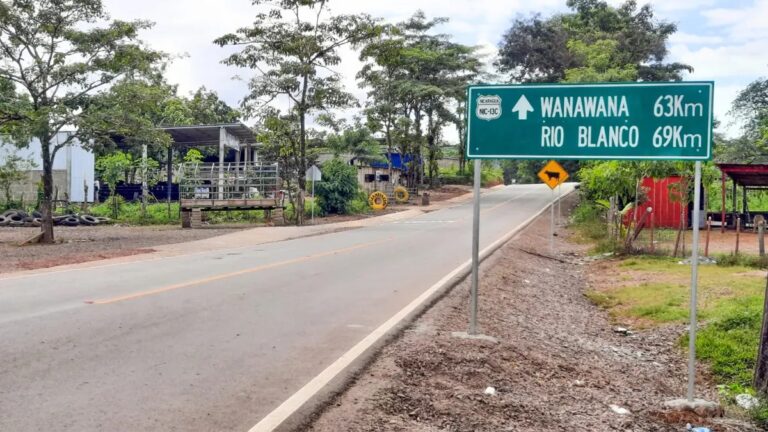 Inauguran 22 kilómetros de carretera en la comunidad Wanawana