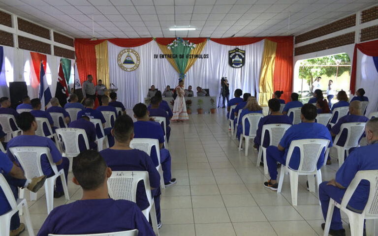 Reo reciben reconocimiento por su integración a diferentes actividades