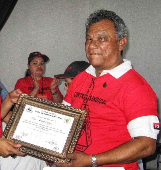 Gobierno lamenta el fallecimiento del militante Roger Cajina