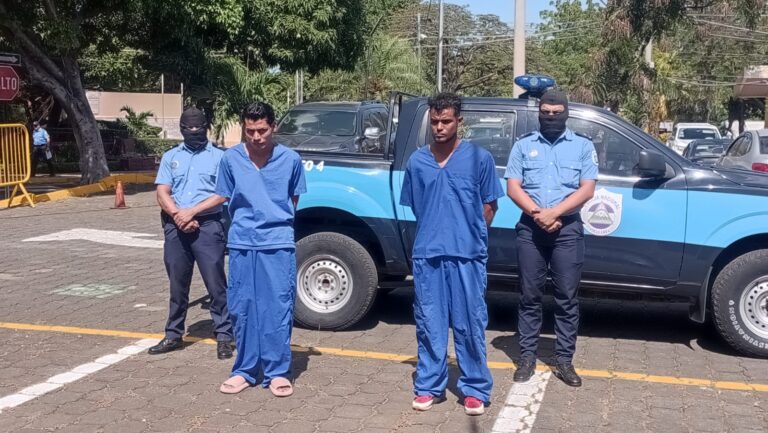 Policía Nacional captura a tres sujetos por homicidio