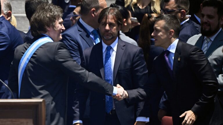 Argentina dispuesta a enviar ayuda militar a Ecuador