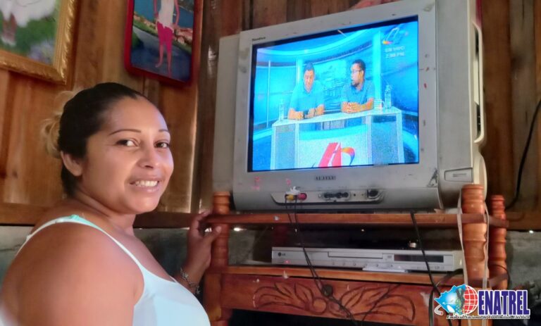 Inauguran proyecto de electrificación en Jinotega