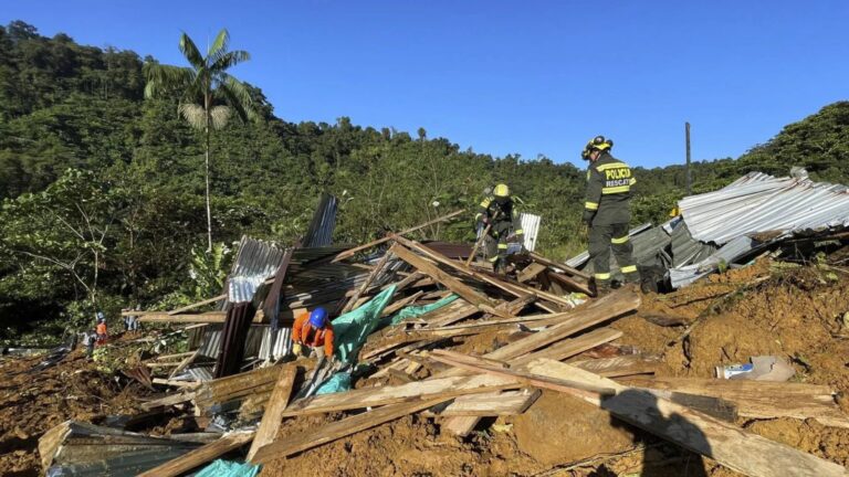 Se elevan a 36 los fallecidos en deslave en Medellín
