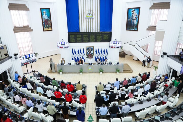 AN realizará sesión especial en homenaje a Rubén Darío