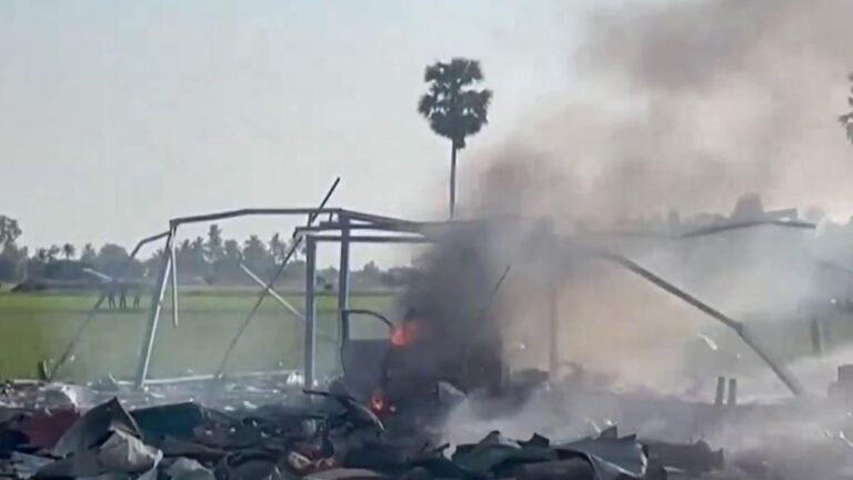 Explosión en una fábrica de fuegos artificiales deja más de 20 fallecidos