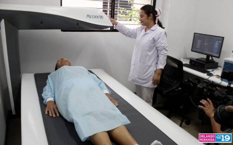 Instalan densitómetro óseo en Centro de Atención para Adultos Mayores