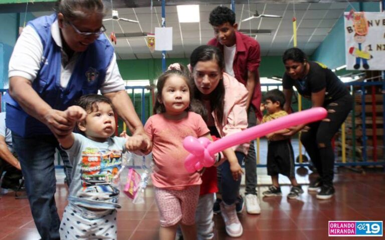 Niños de CDI del barrio San Judas inician su año escolar 2024