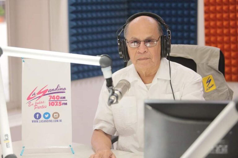 Rosario destaca el legado del periodista Teatino Santana