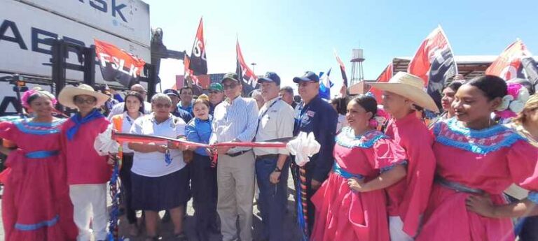 Puerto Corinto con nueva maquinaria