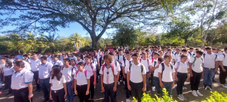 Centro Juvenil de la Policía Nacional abre sus puestas a 200 jóvenes