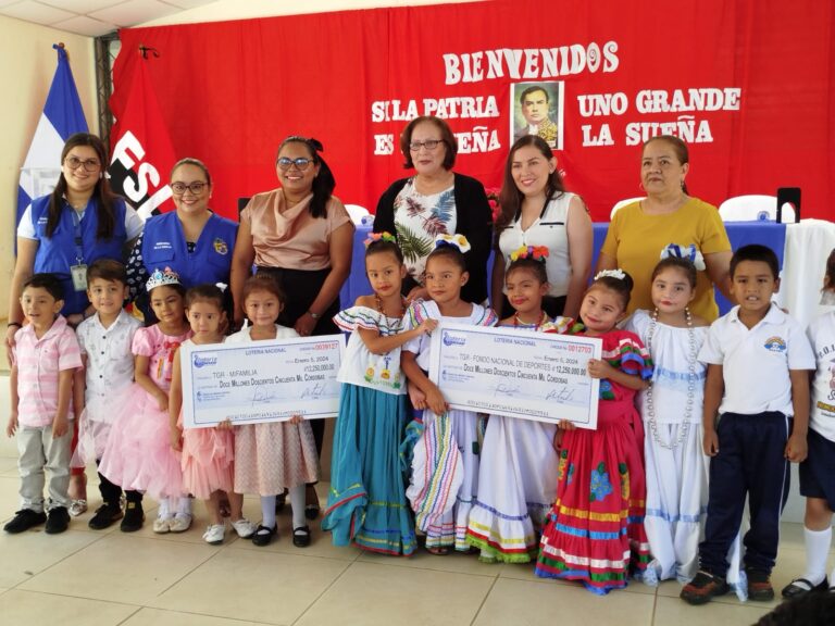 Lotería Nacional realiza primera utilidades