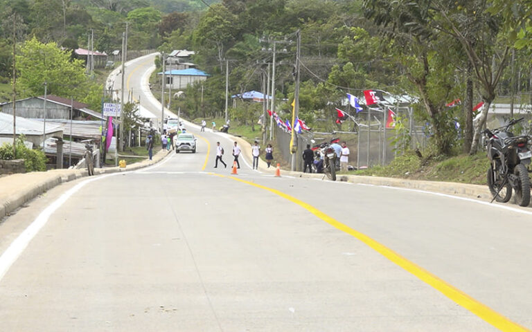 Inauguran tramo de carretera Las Azucenas – Los Chiles en San Carlos