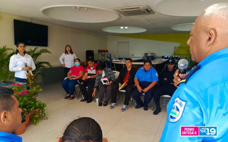 Servidores Públicos del MINT conoce más de la Cartilla de Promoción de Salud Mental