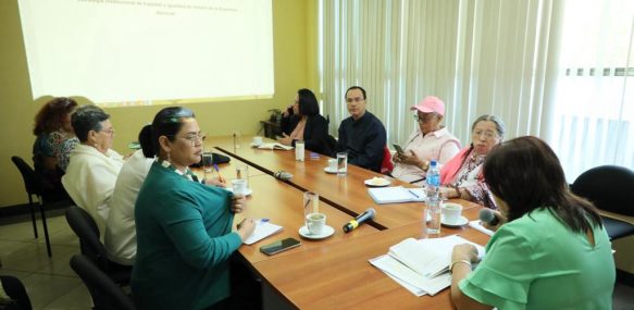 Analizan estrategia para medir desarrollo personal y colectivo de las mujeres en la AN