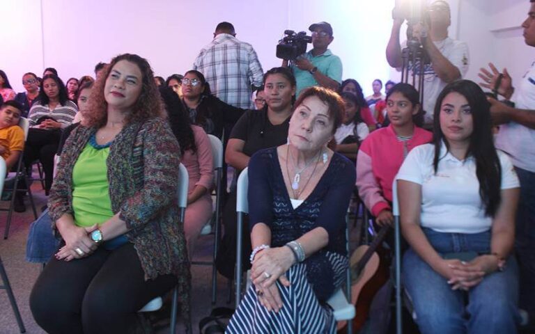 Inician las clases en la Casa de Cultura y Creatividad Camilo Zapata