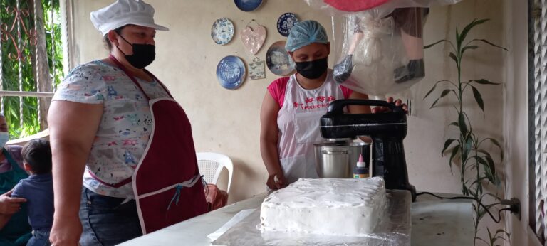 Inauguran proyecto de electrificación en Matiguás