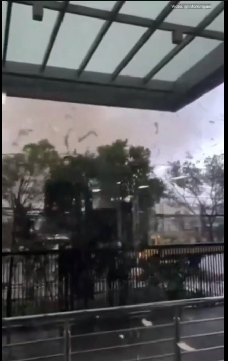 Fuerte tornado golpea Indonesia