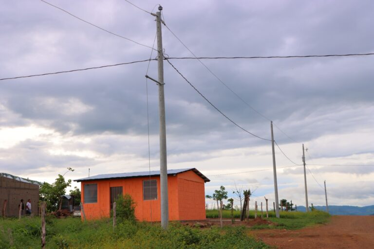 Inauguran proyecto de electrificación en San José de Bocay