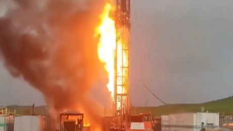 Reportan explosión de un pozo petrolero en Turquía