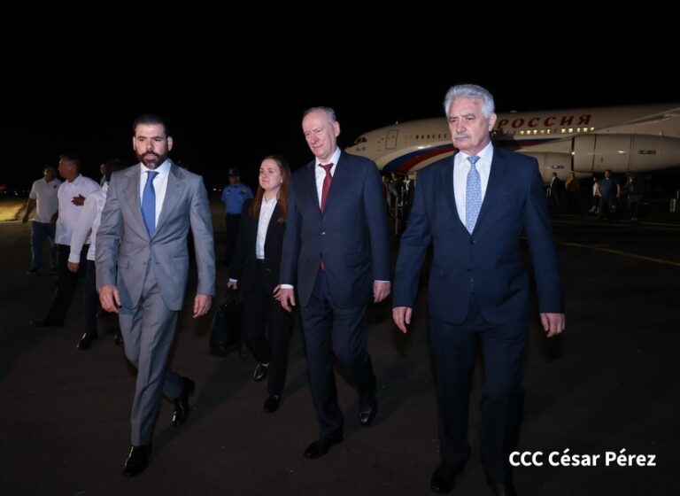 Funcionarios del Gobierno de Nicaragua reciben al General Nikolai Patrushev