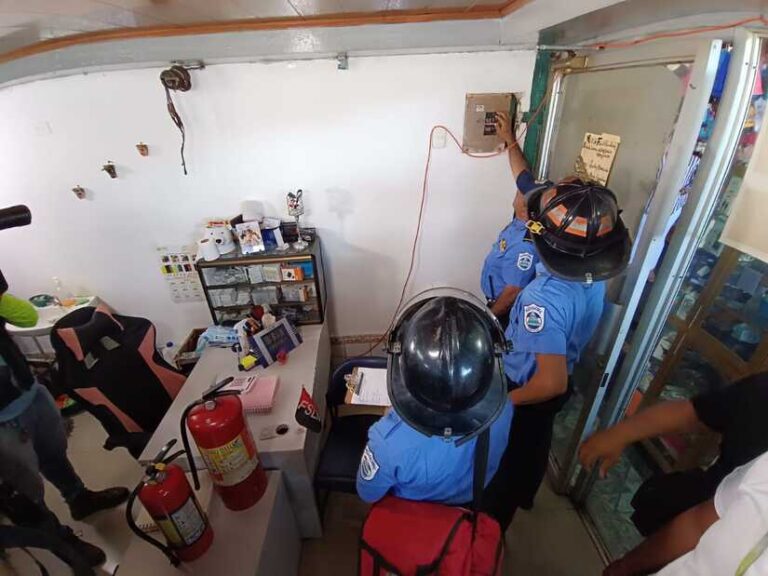 Bomberos realizan inspección en el Mercado Israel Lewites