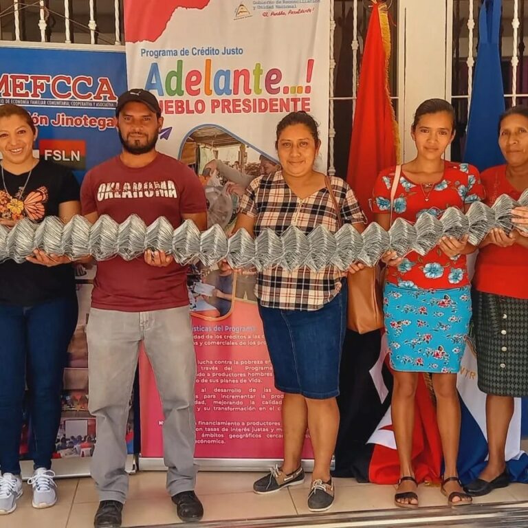 Entregan materiales de construcción a protagonistas de Jinotega