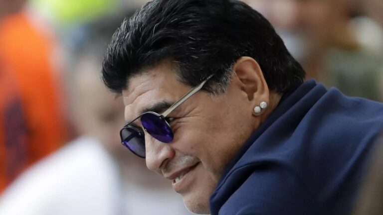Piden inspeccionar casa donde falleció Maradona