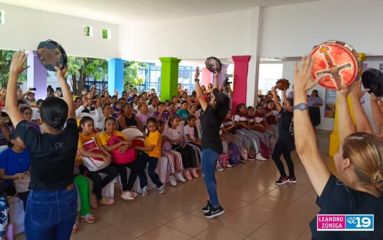 Mujeres cristianas disfrutaron del Congreso de Danzoras “Mujer Virtuosa”
