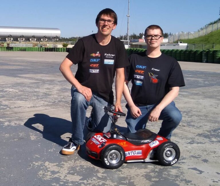 Diseñan auto de juguete para correr 150 km por hora