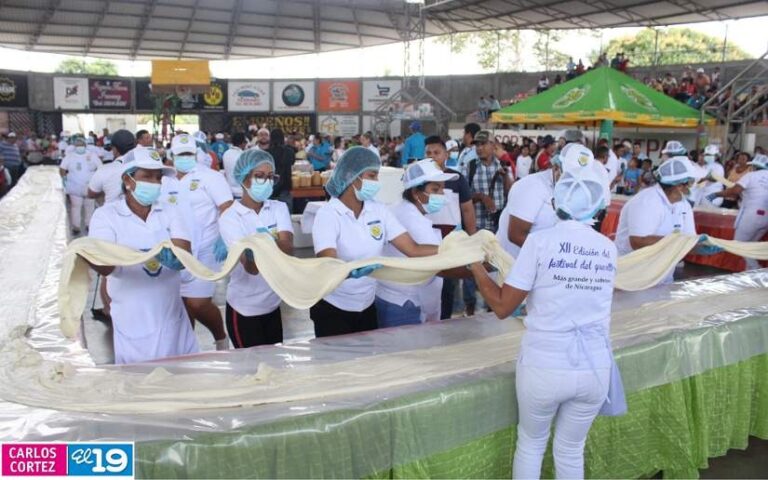 Más de 5 mil personas degustaron del quesillo más grande en Chontales