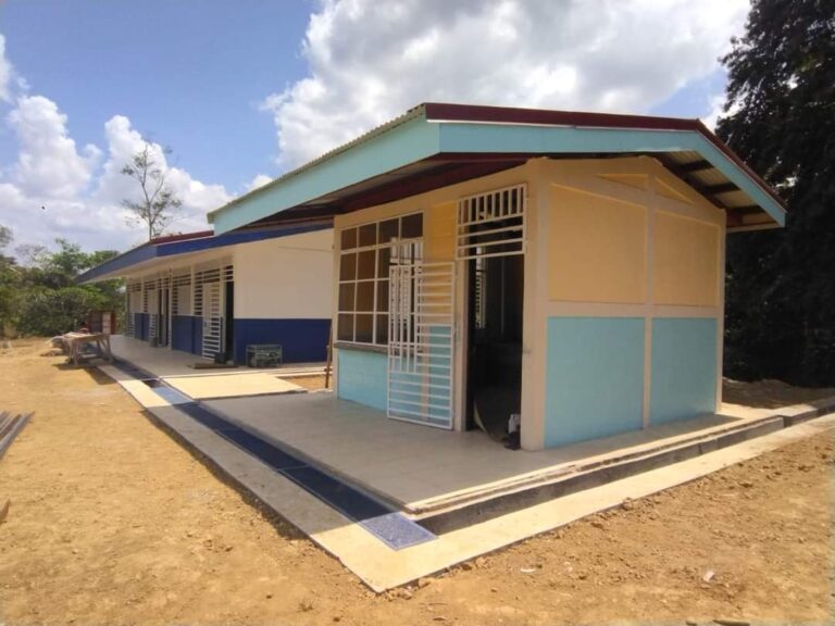 Avanzan las mejoras del Centro Escolar Buena Esperanza de Bonanza