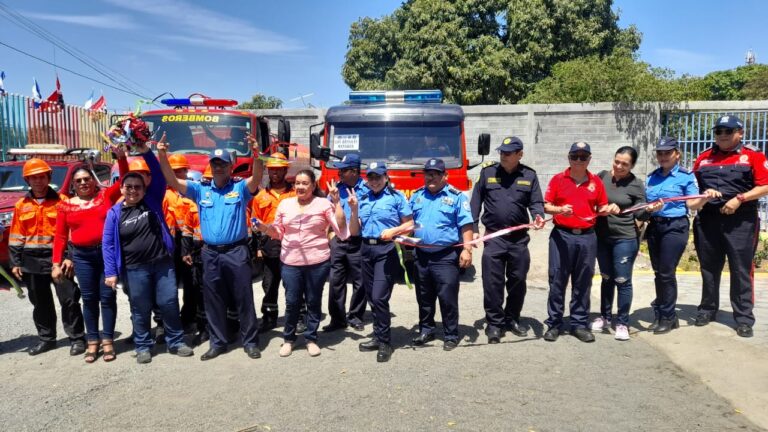 Inauguran estación de bomberos en Los Brasiles